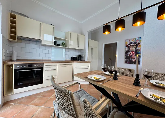 Ehnernviertel - Zentral, Ruhig, 3 Schlafzimmer, Wlan, Terrasse * Oldenburg