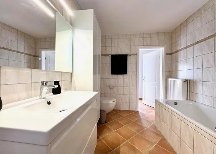 Lejlighed Ehnernviertel - Zentral, Ruhig, 3 Schlafzimmer, Wlan, Terrasse